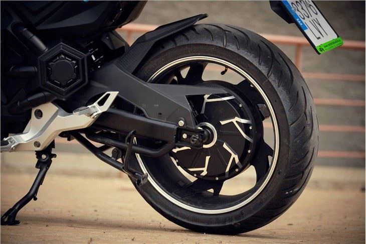 E-Odin Super Electric Motorcycle 125CC 6000W 72V120Ah 200KM+ Long Distance Range Racing Motor Offroad Holland Warehouse Directly Delivery