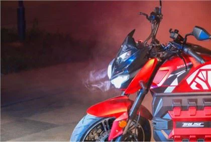 Motocicleta eléctrica de 10Kw 120Ah 120km/h con EEC