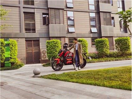 Cargador rápido a bordo, Tipo 2, Motocicleta eléctrica Eodin2.0 Pro